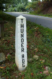 Thunder Rdg0825.jpg (73561 bytes)